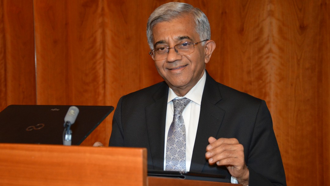Diwakar Gupta