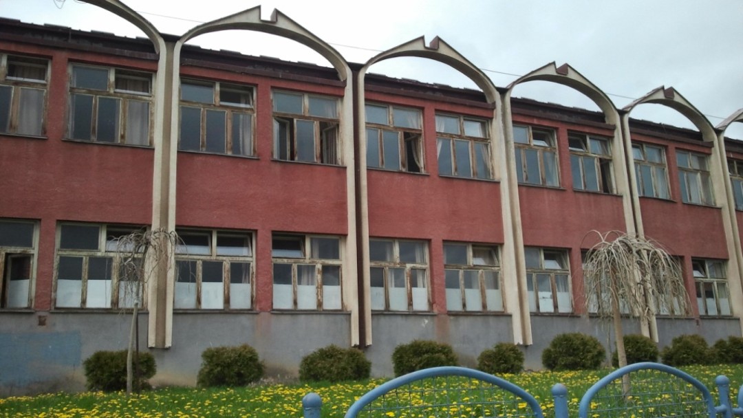 The old primary school before sanitation 