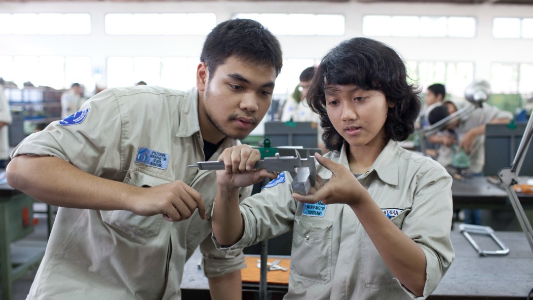 A boy and a girl in handicraft class