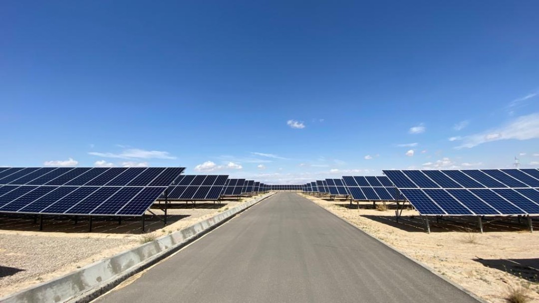 solar power plants at the roadside