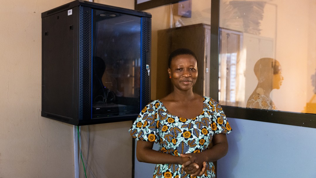 Woman in front of a router