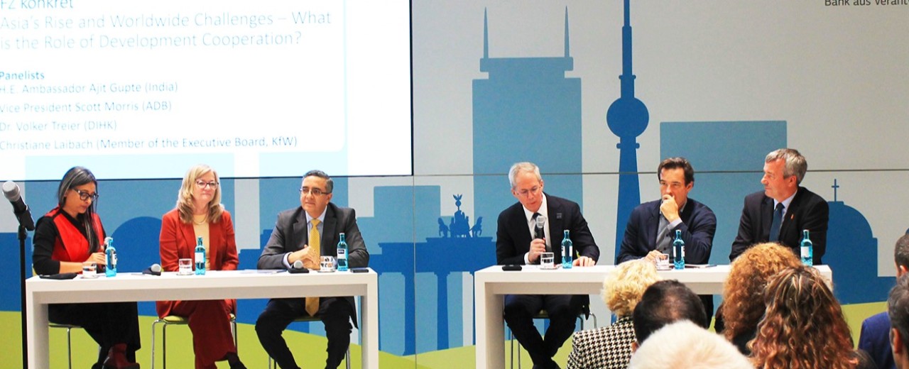 Podiumsdiskussion zu FZ Konkret