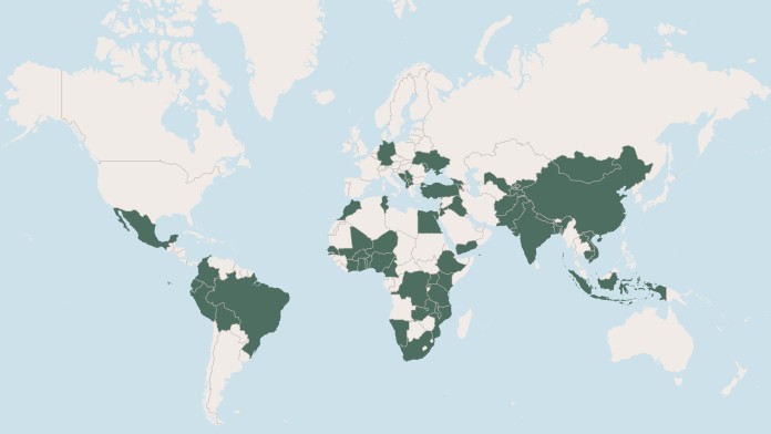 Weltkarte auf der die Länder der KfW Außenbüros markiert sind