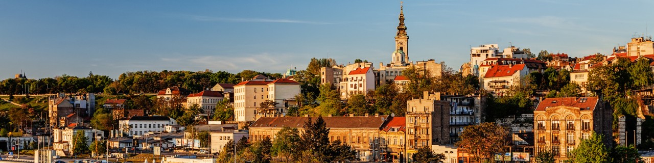 Blick auf die Stadt Belgrad und den Fluss Save