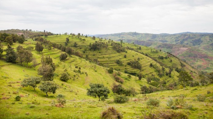 Eine Berglandschaft in Ruanda