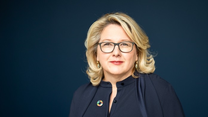 Porträt der Ministerin Svenja Schulze 