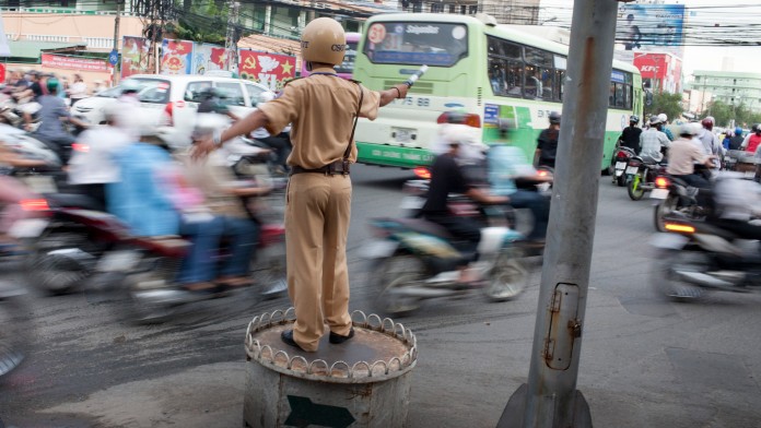 Polizist, Verkehr, Autos, Vietnam, Asien